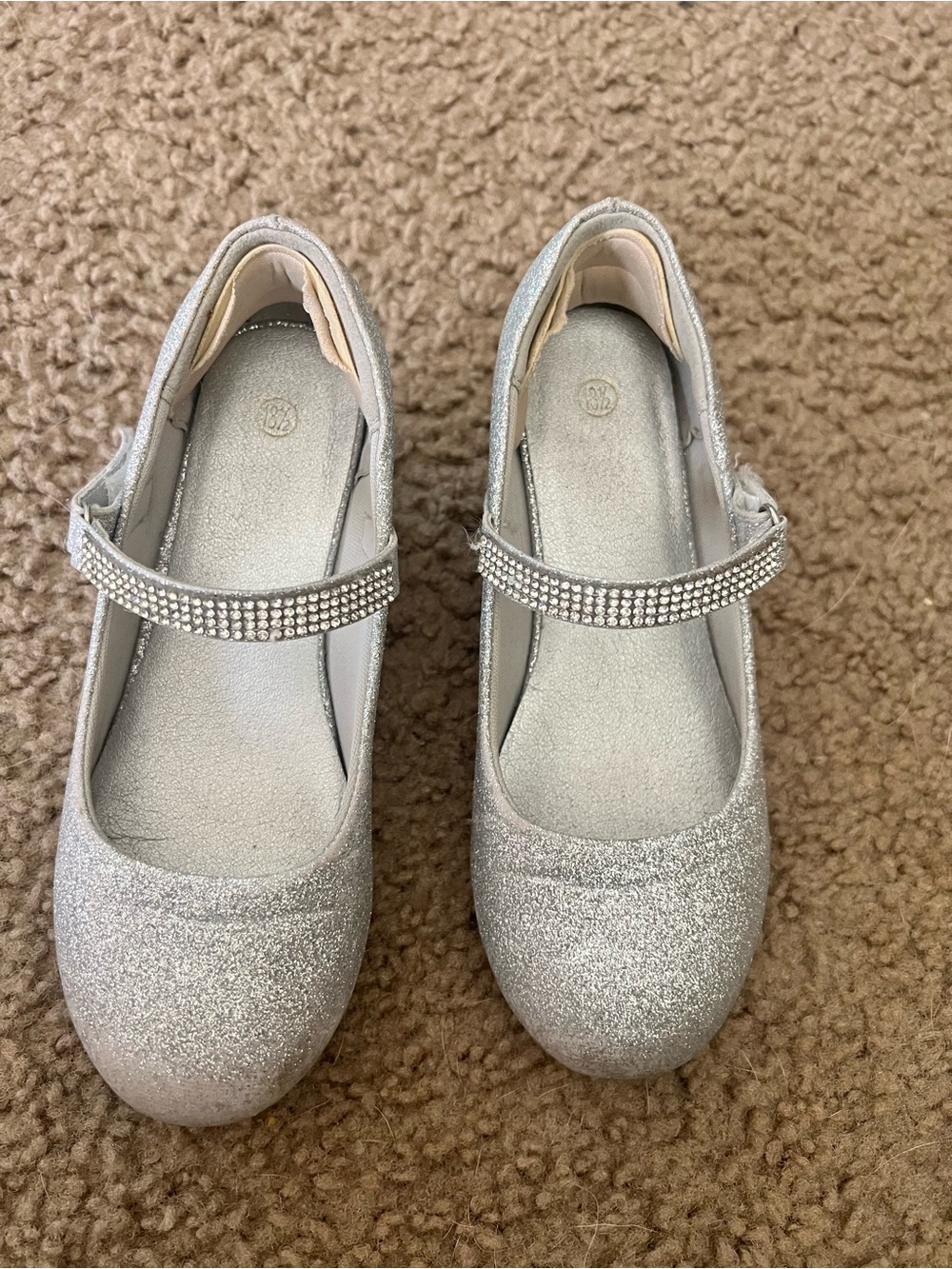 Girls Silver Glitter Mary Jane Shoes with Rhinestone Strap